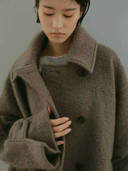 ダブルブレストコート