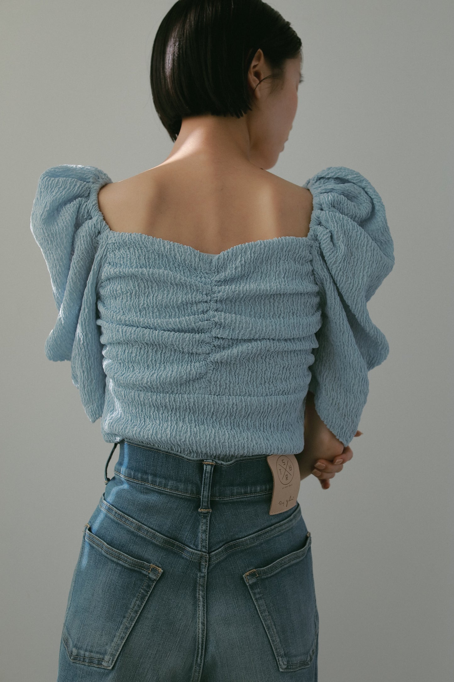 カップ付アップサイクルギャザートップス