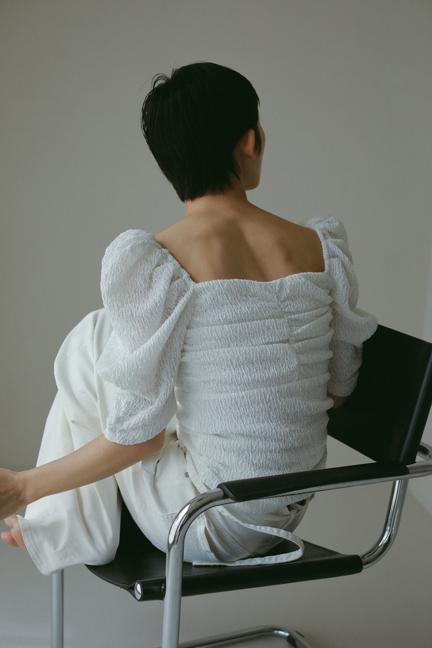 カップ付アップサイクルギャザートップス