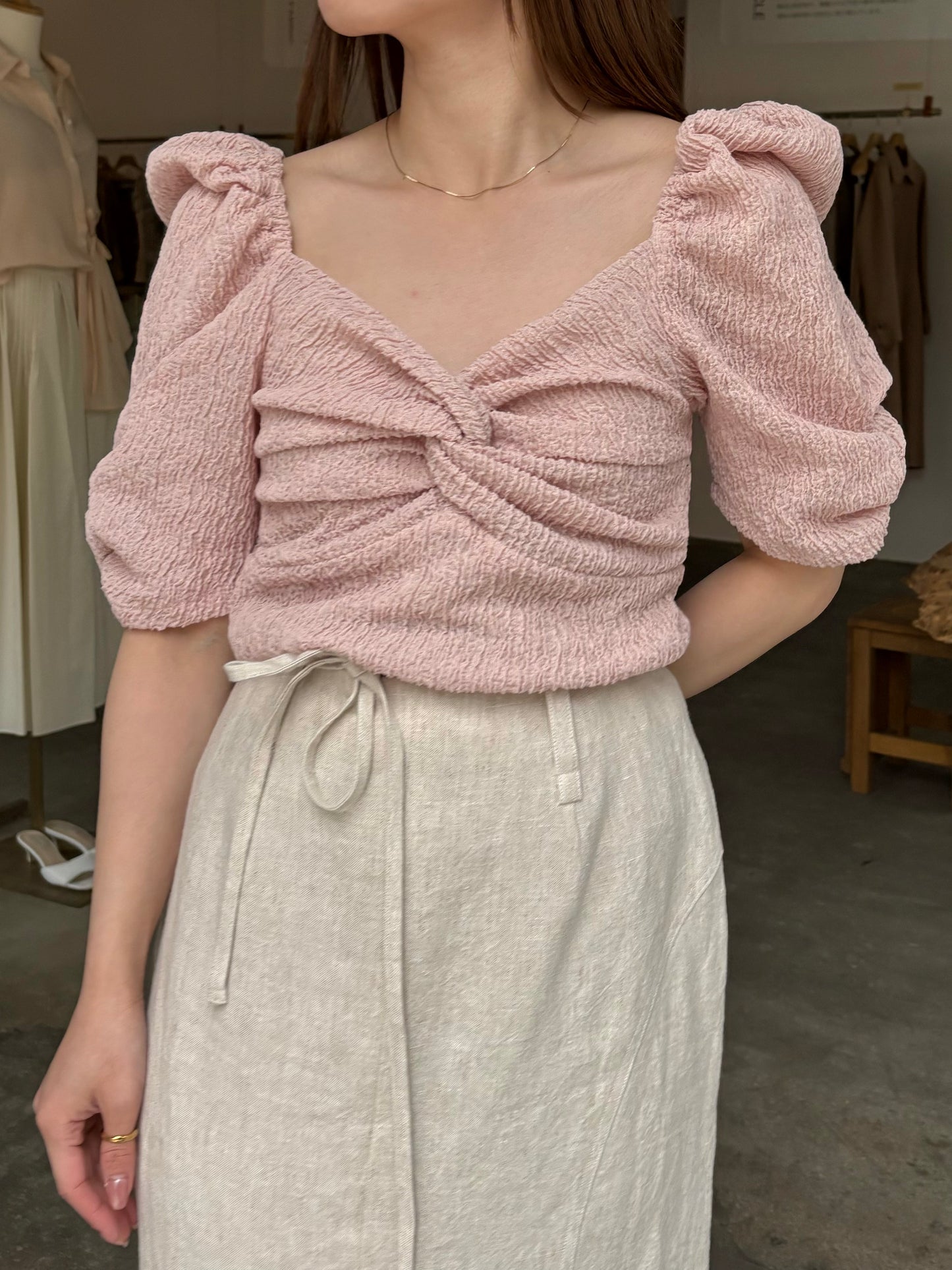 カップ付アップサイクルギャザートップス