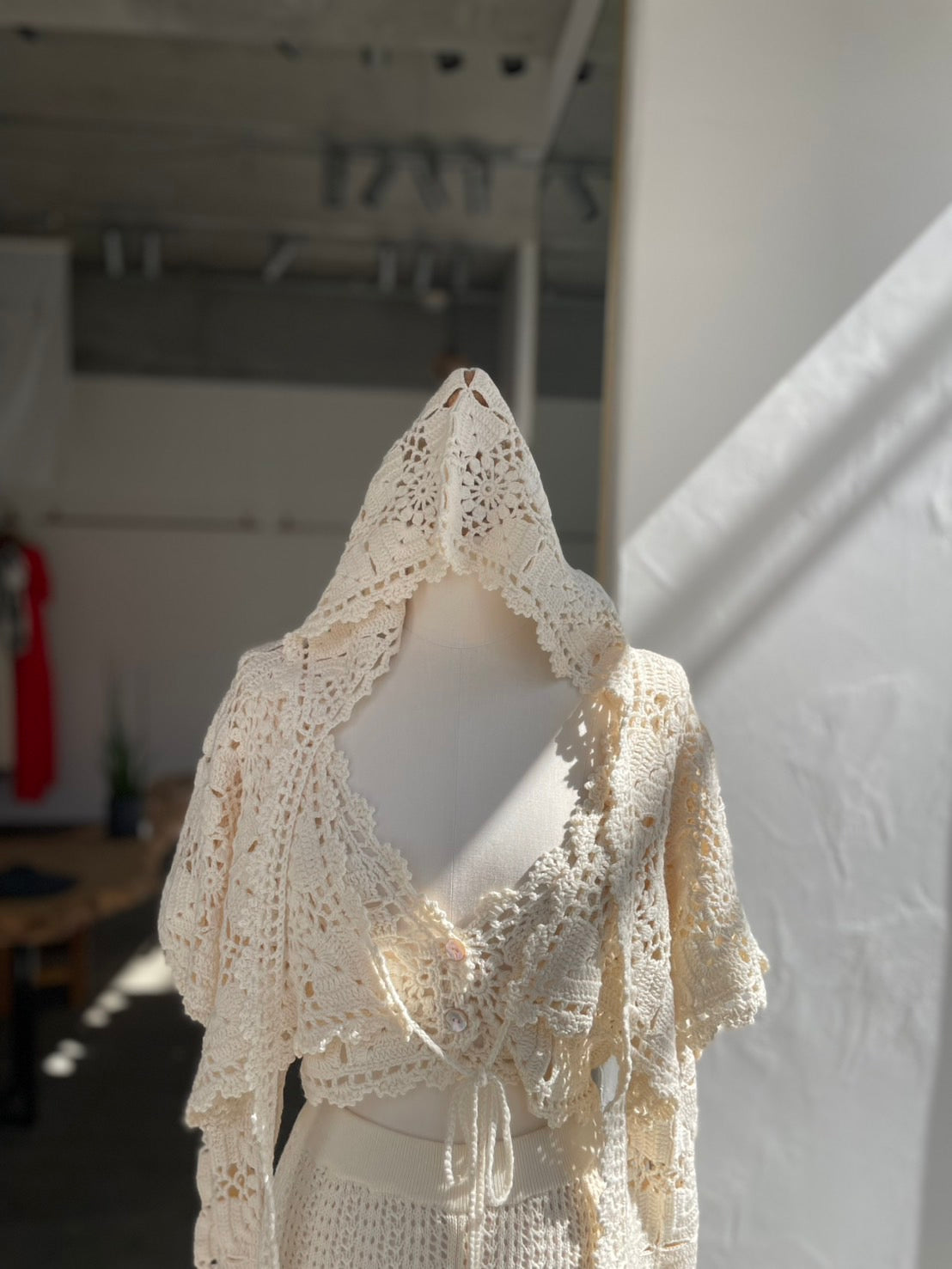 【OPEN SESAME CLUB】Cashmere blend fleur lace bonnet