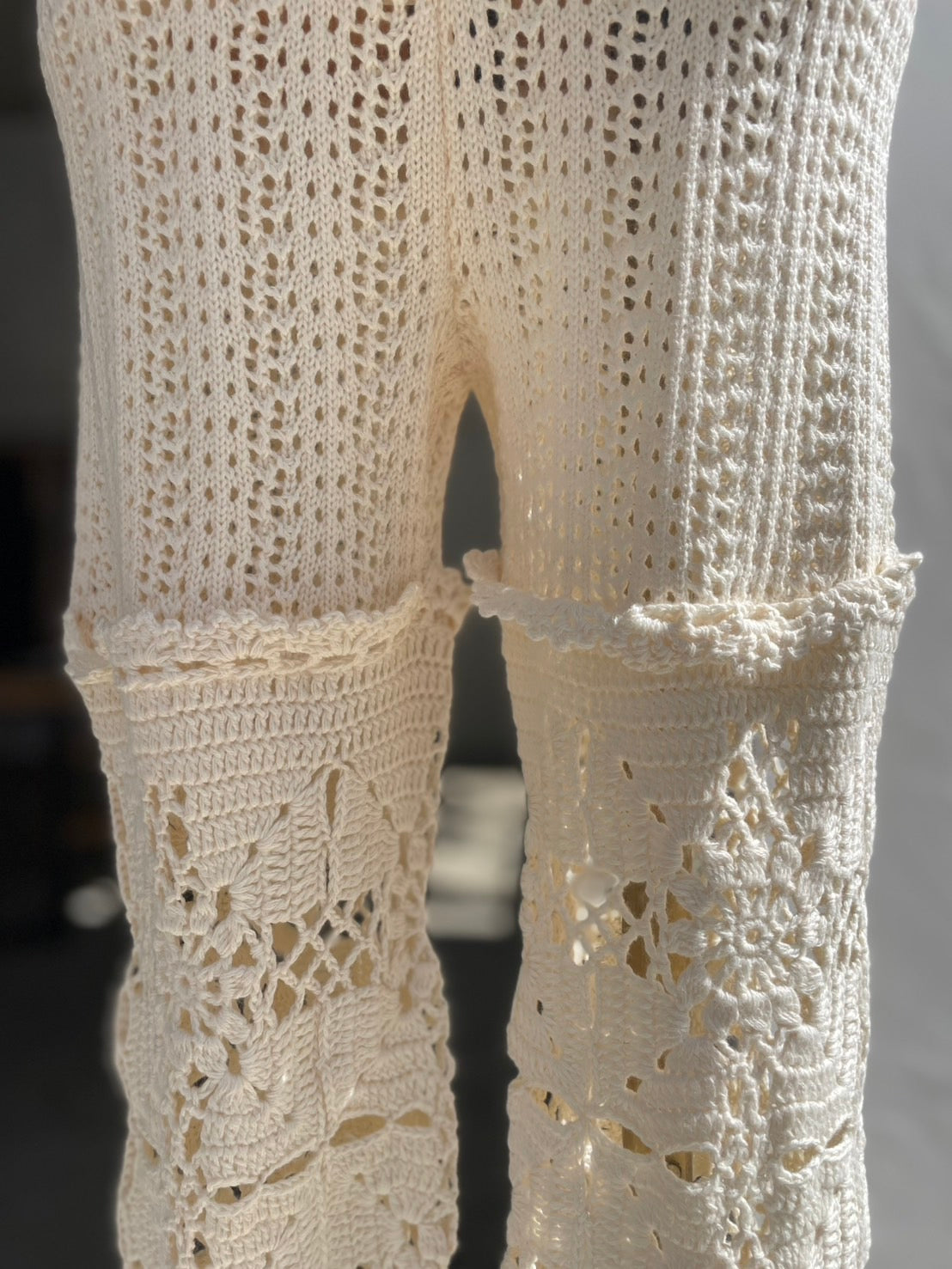 【OPEN SESAME CLUB】Cashmere blend fleur lace leggings