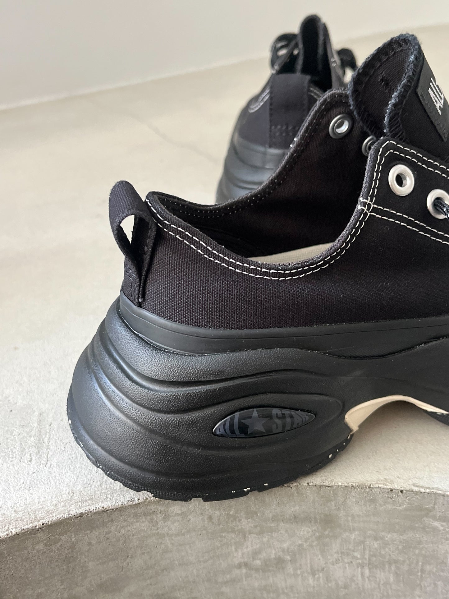 【CONVERSE】ALL STAR(R)SURGETRAINARER OX