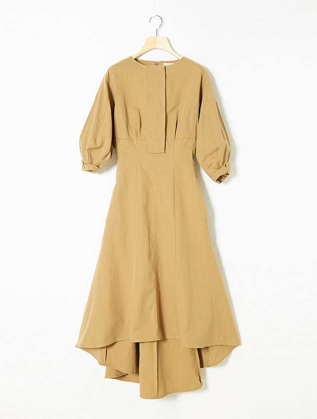 ボリューム袖ワンピース