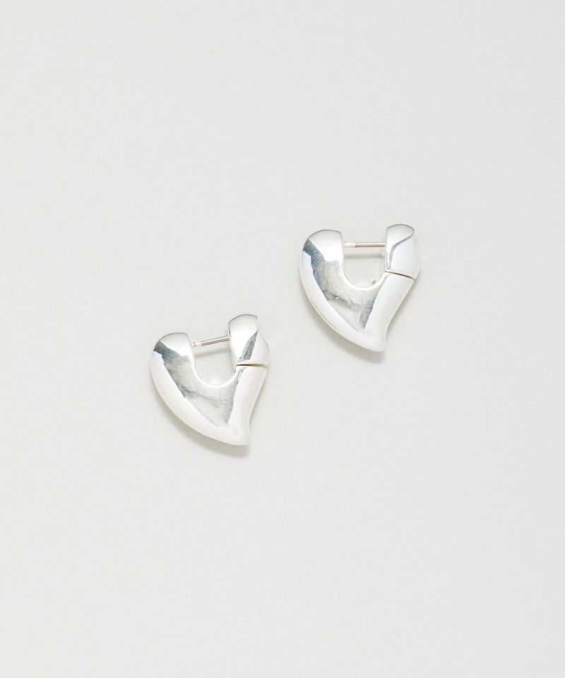 【LAPUIS】Plump Heartピアス