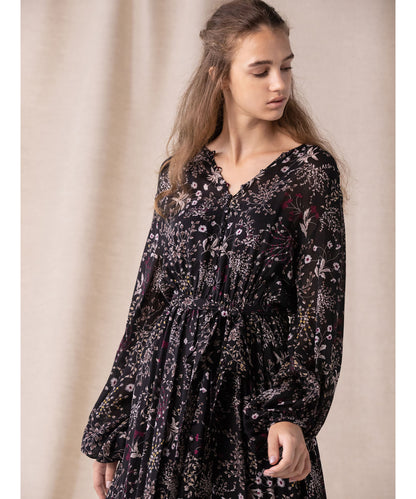 ガウンワンピース