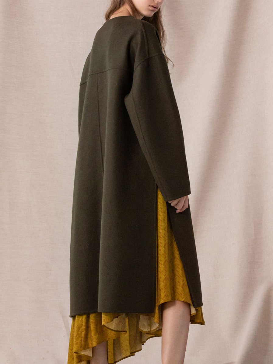 ウールガウンコート