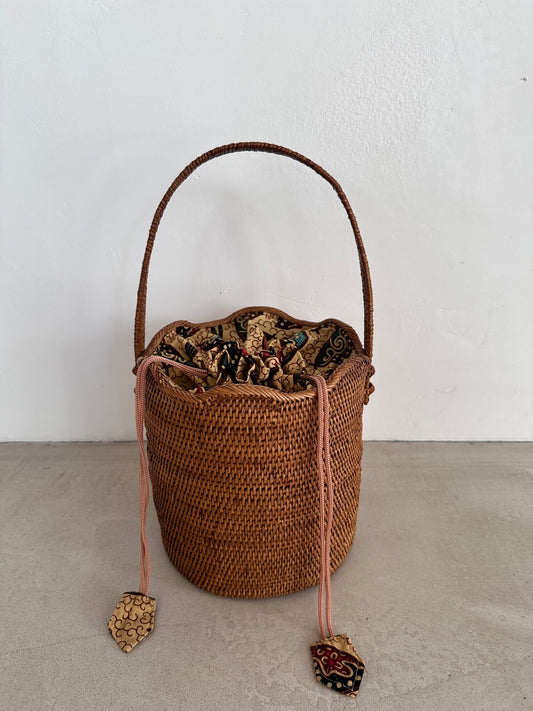 【BALI WERKSTATTE】Wavy Ate Bucket