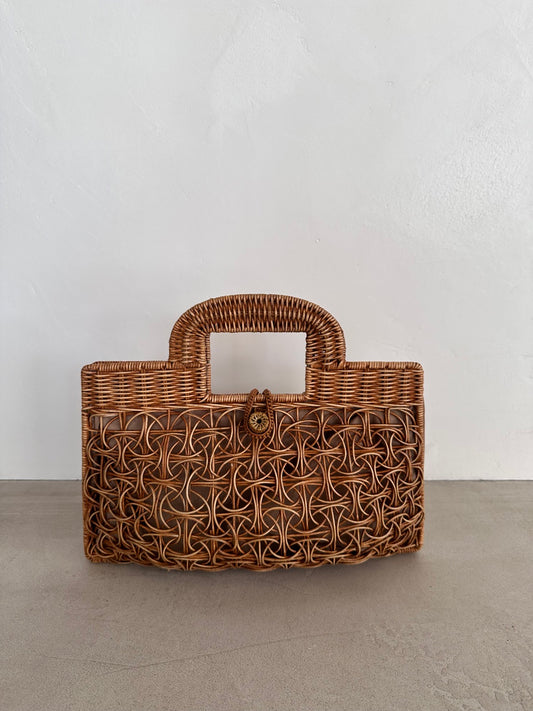 【BALI WERKSTATTE】Interwoven Basket Clutch
