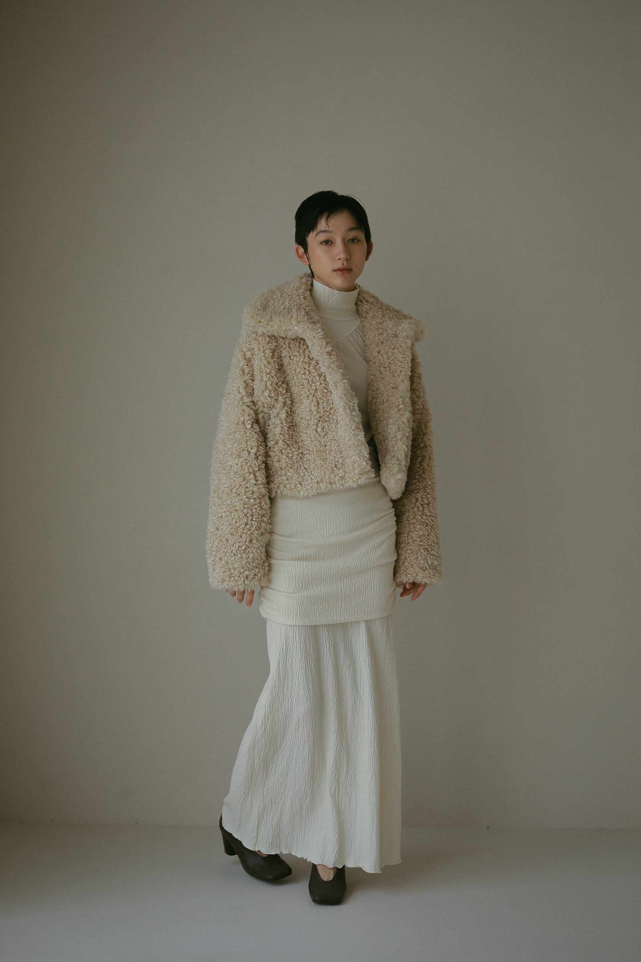 リサイクルファーショートコート – CASA FLINE