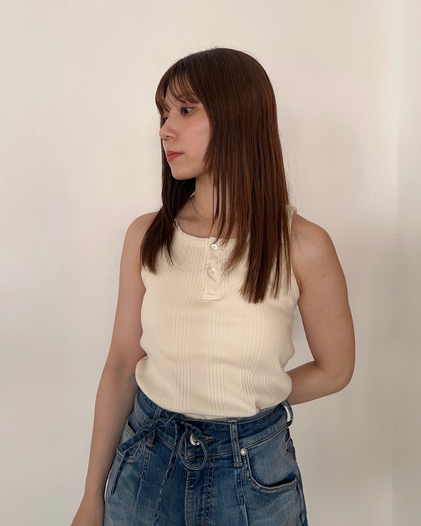 【SURT×CASA FLINE】カップ付ヘンリーネックトップス