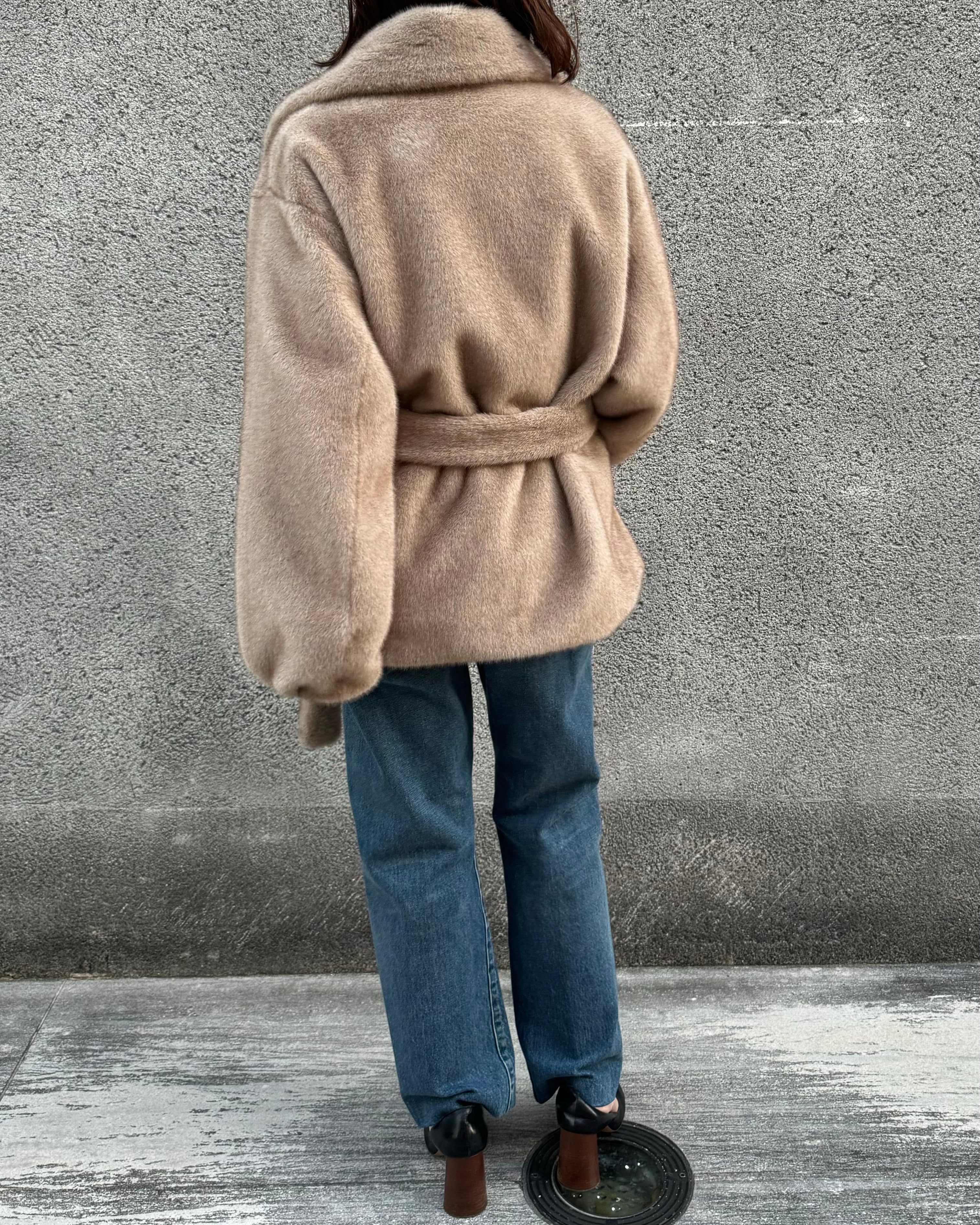 スタンドカラーリサイクルファーコート – CASA FLINE