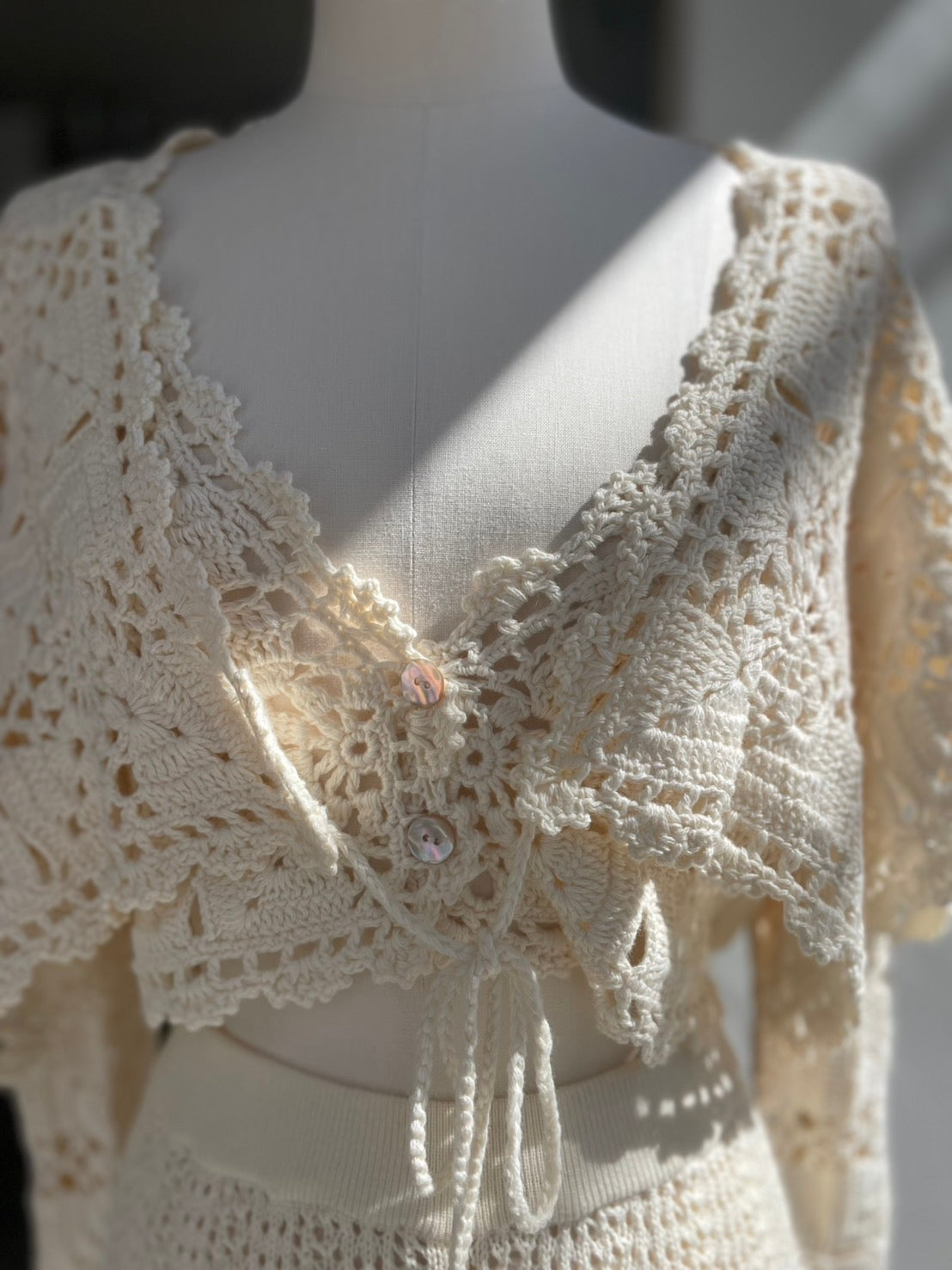 【OPEN SESAME CLUB】 Cashmere blend fleur lace cardigan