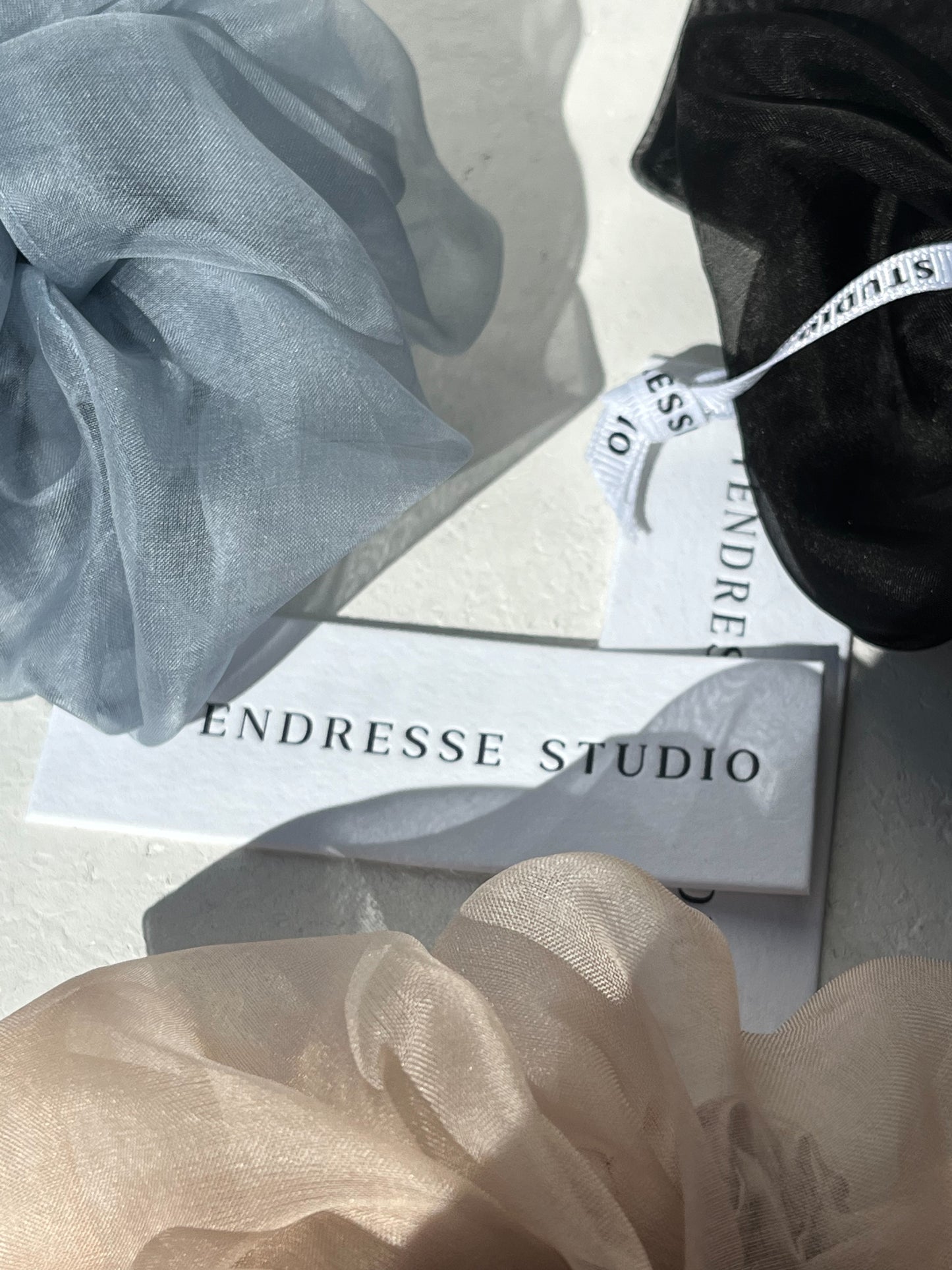 【TENDRESSE STUDIO】SHEER SILK SCRUNCHIE