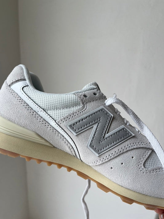 【NEW BALANCE】WL996SH2